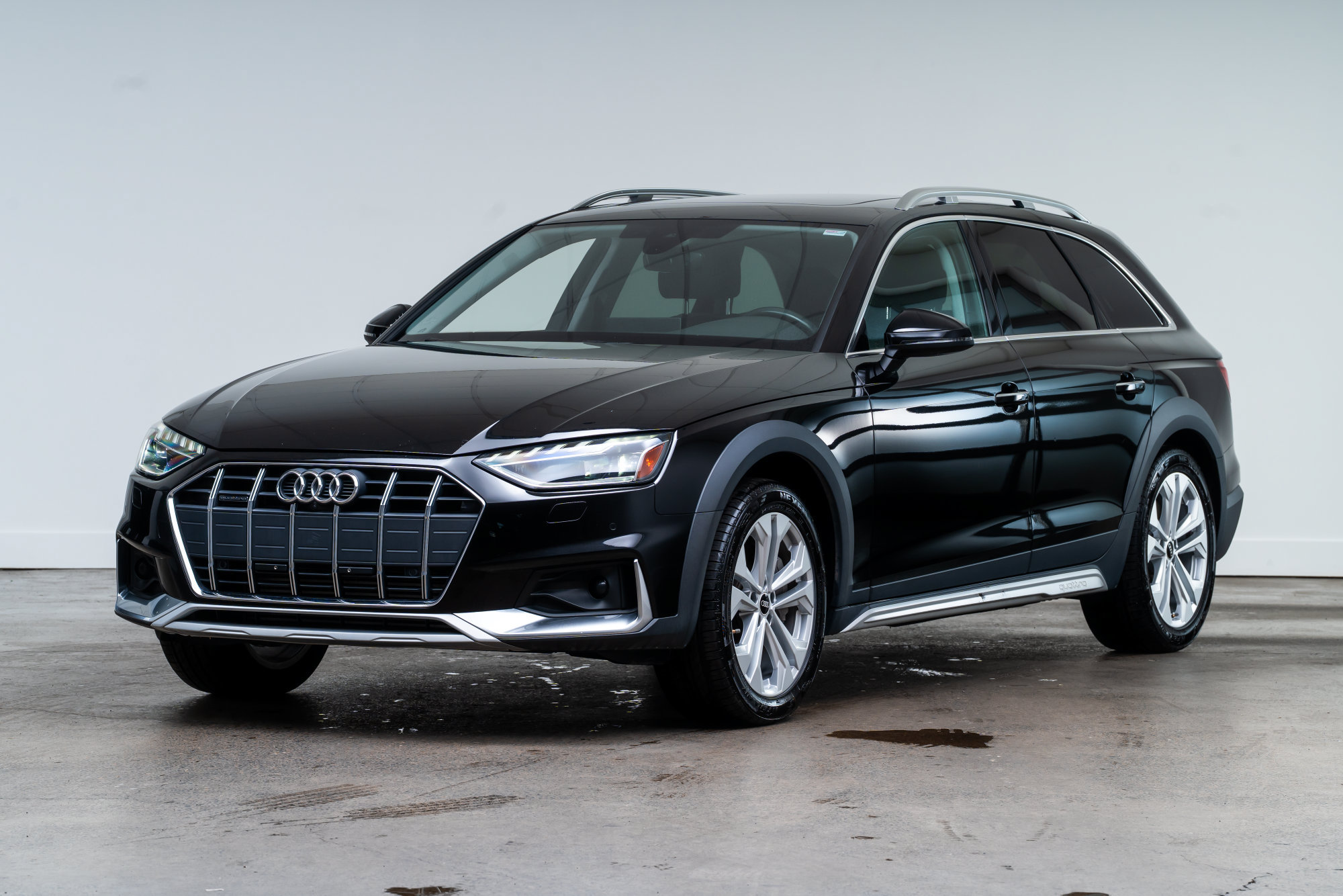 Used 2022 Audi A4 2.0T allroad Premium Plus AWD/4WD image 3