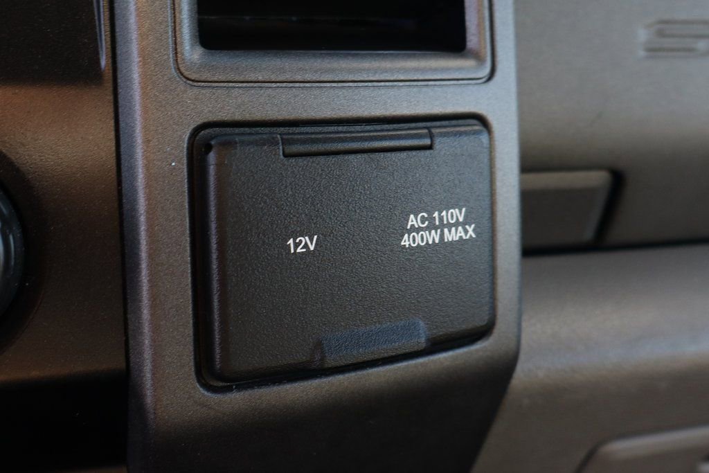 Used 2020 Ford F550 2WD Regular Cab Super Duty image 33