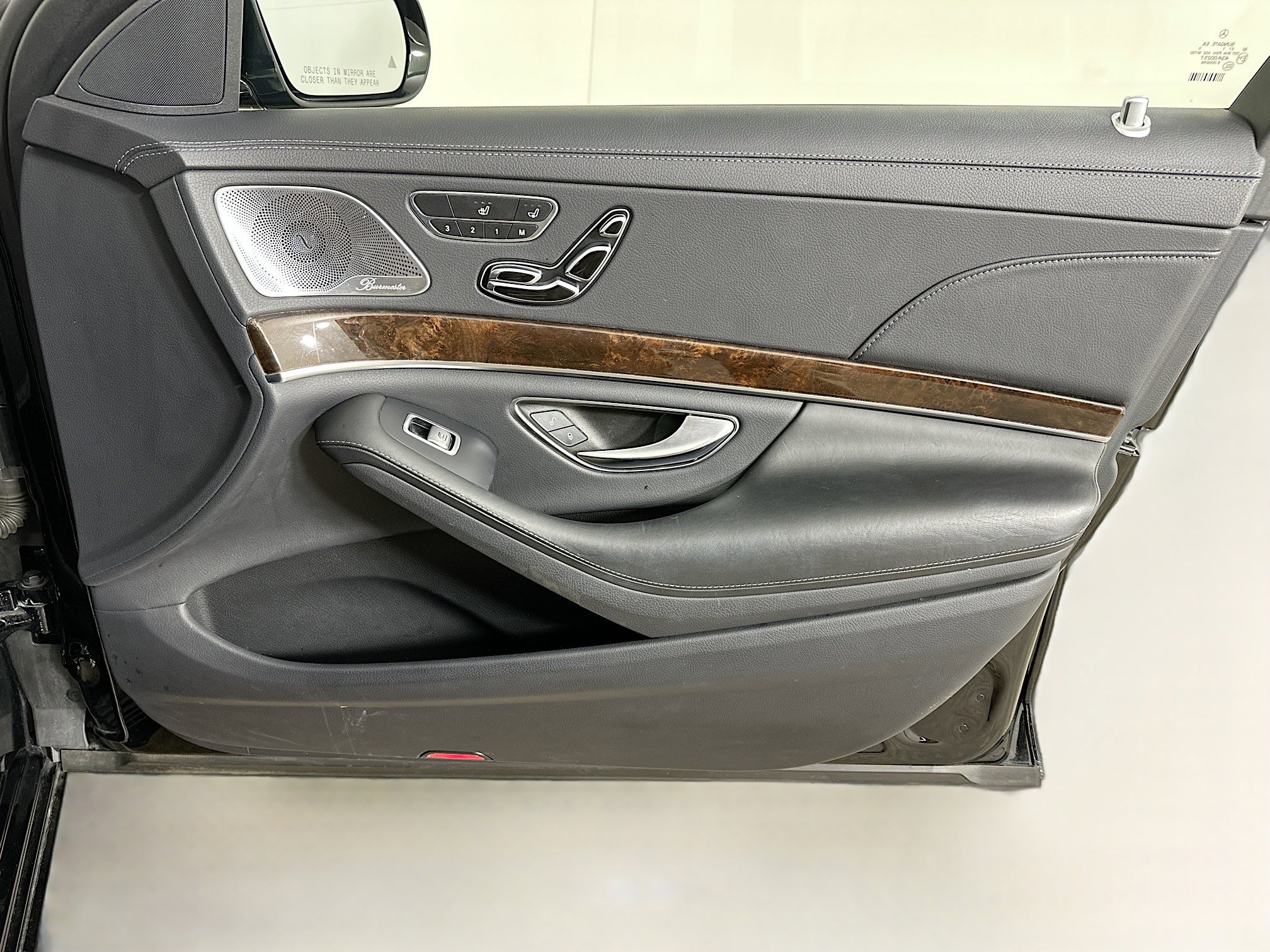 Used 2020 Mercedes-Benz S 560 Sedan image 33