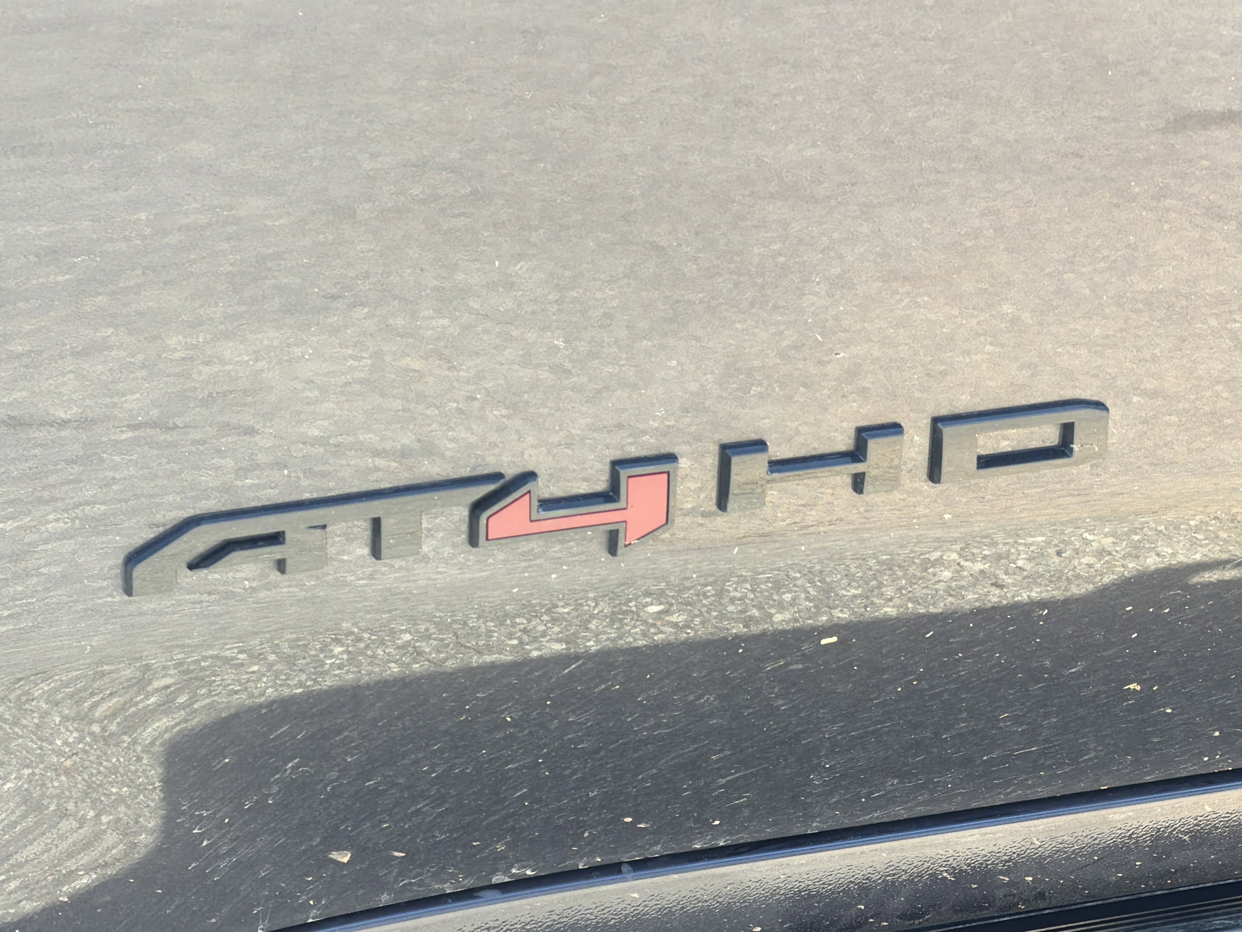 Used 2025 GMC Sierra 2500 AT4 w/ AT4 Premium Plus Package image 42