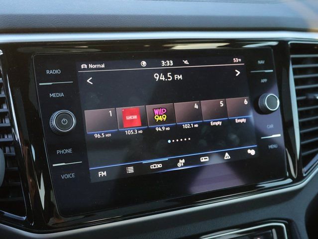 Used 2022 Volkswagen Atlas Cross Sport SEL R-Line image 24