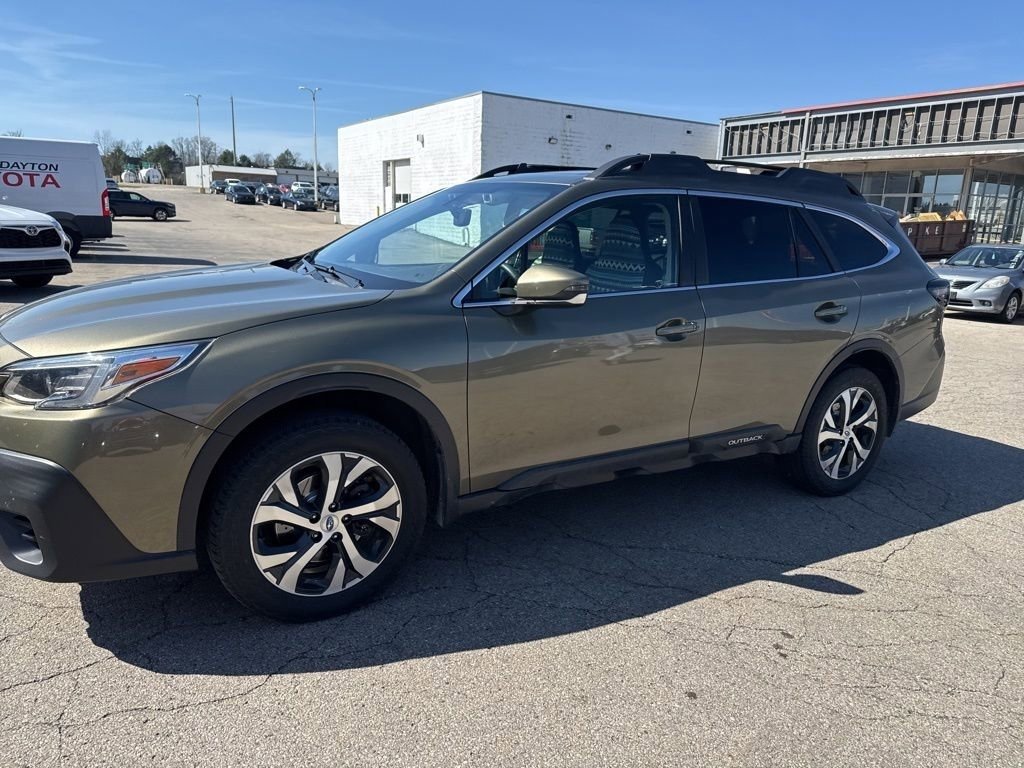 Used 2022 Subaru Outback Limited w/ Popular Package #2 image 12