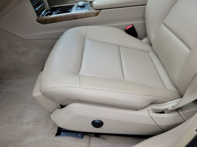 Used 2010 Mercedes-Benz E 350 Sedan w/ Premium 1 Pkg image 13