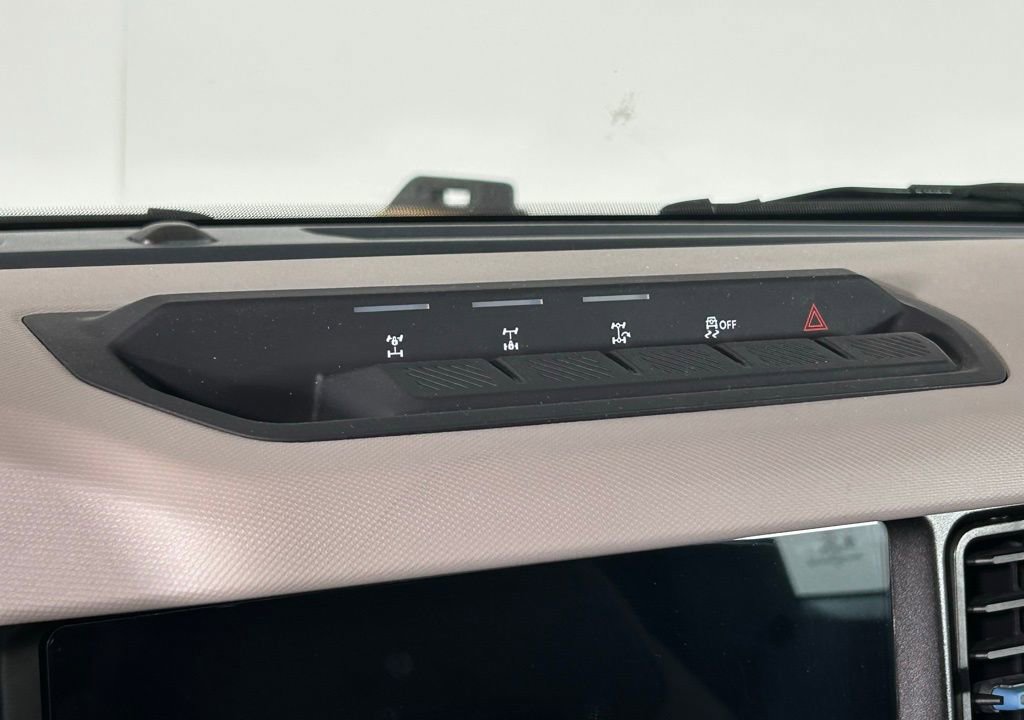 Used 2021 Ford Bronco Wildtrak AWD/4WD image 15