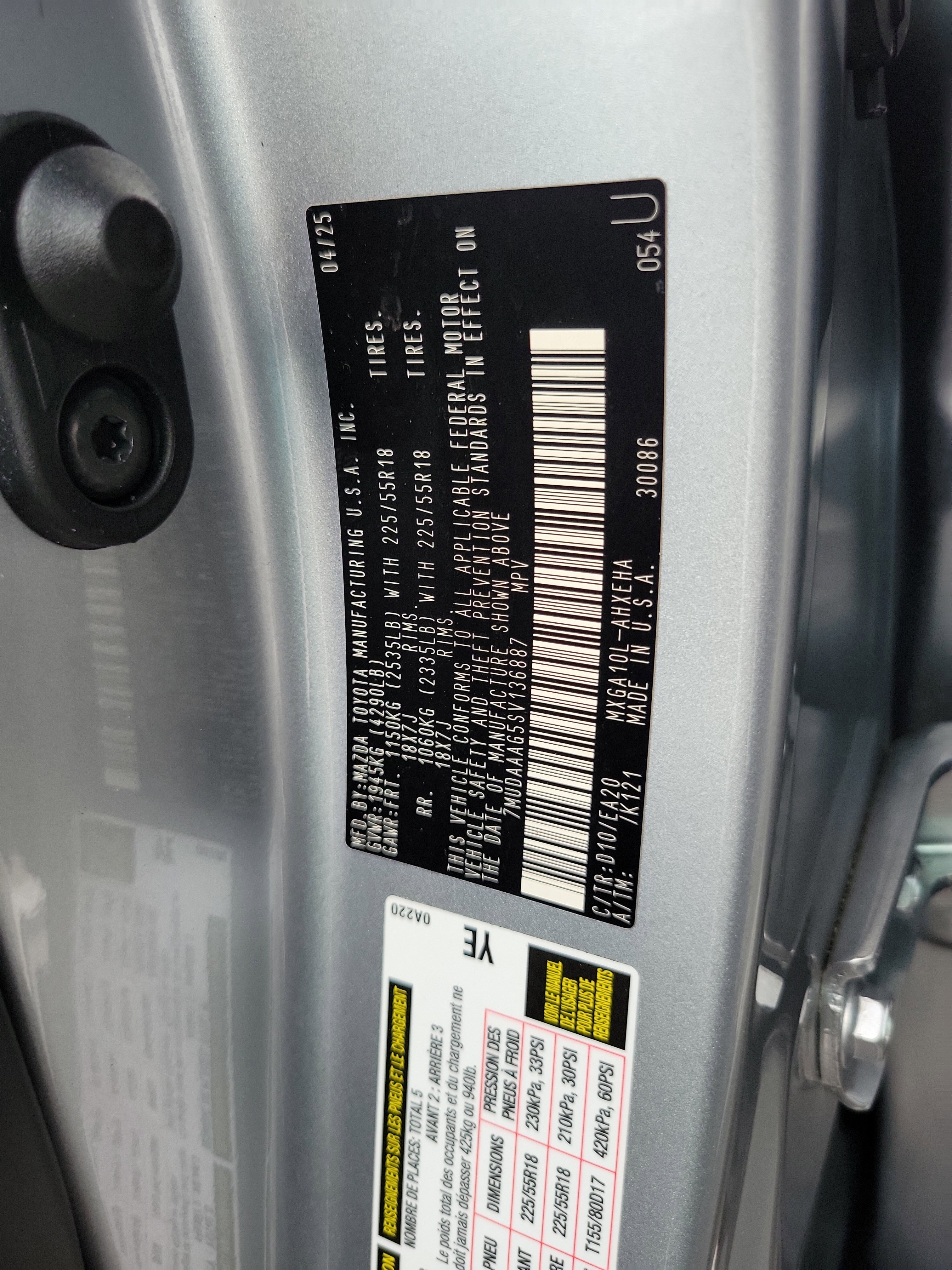 Used 2025 Toyota Corolla Cross XLE w/ Convenience Package image 29