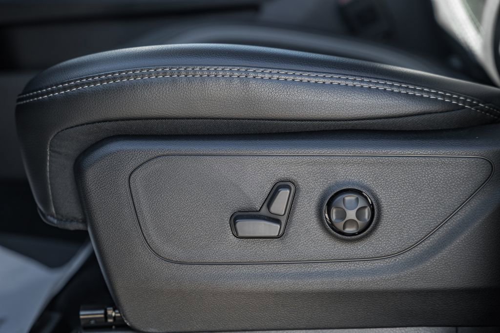 New 2026 RAM 1500 Rebel image 38