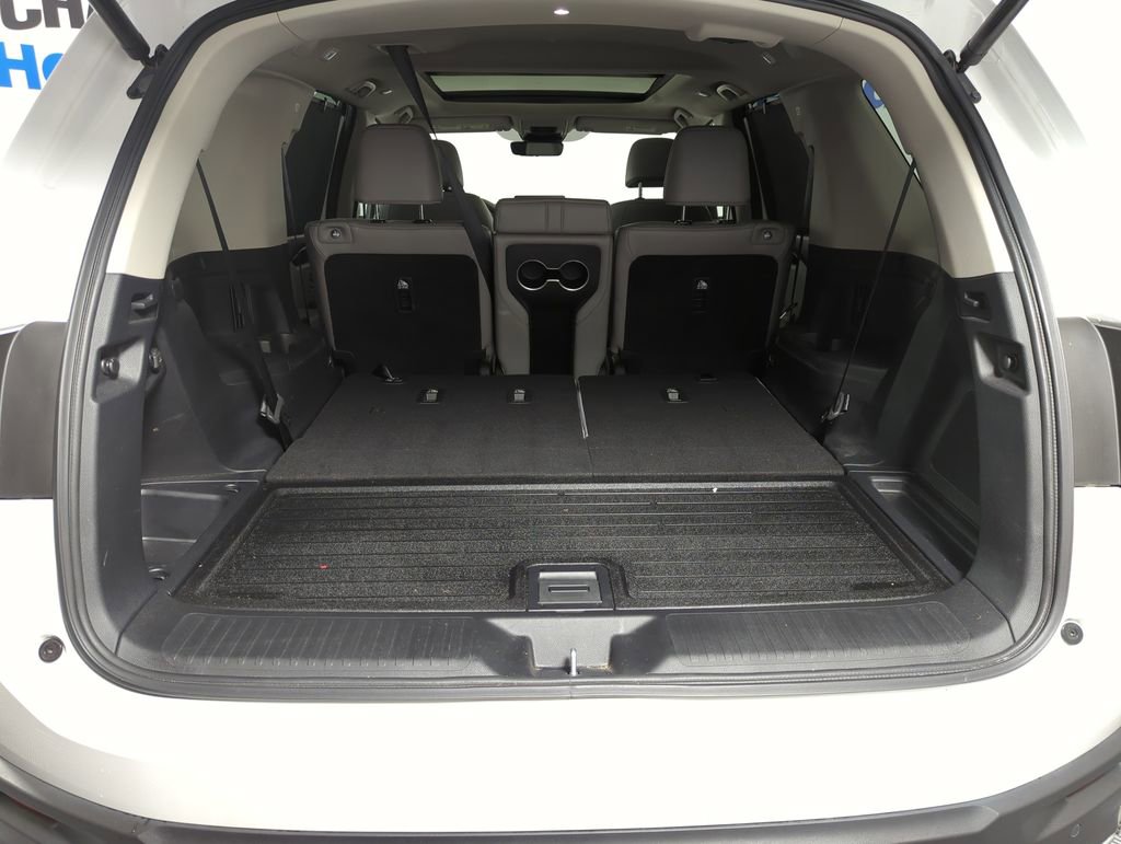 Certified 2025 Honda Pilot Touring image 19