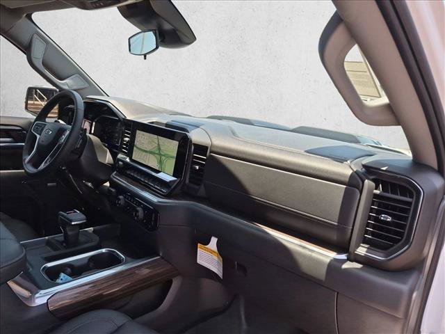 Used 2026 Chevrolet Silverado 1500 LT Trail Boss w/ LT Trail Boss Premium Package AWD/4WD image 22