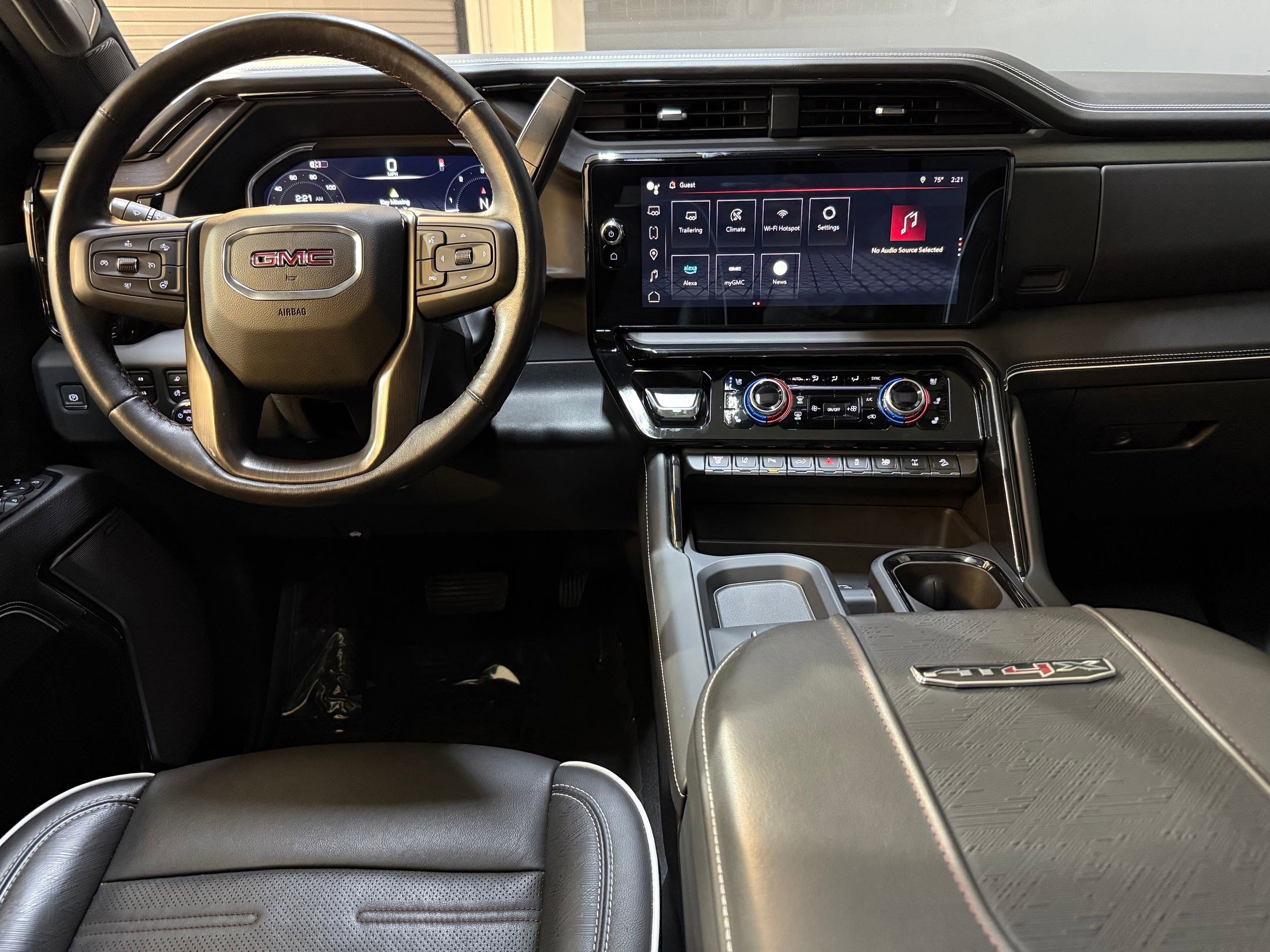 Used 2024 GMC Sierra 2500 AT4X w/ AT4X AEV Edition image 48