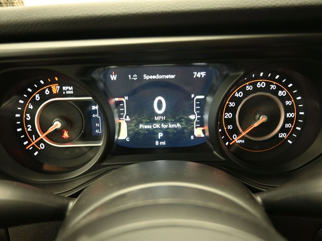 New 2025 Jeep Gladiator Sport image 21