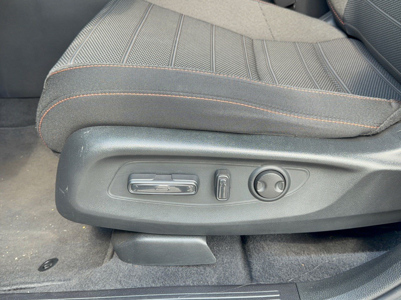 Used 2023 Honda CR-V Sport image 16