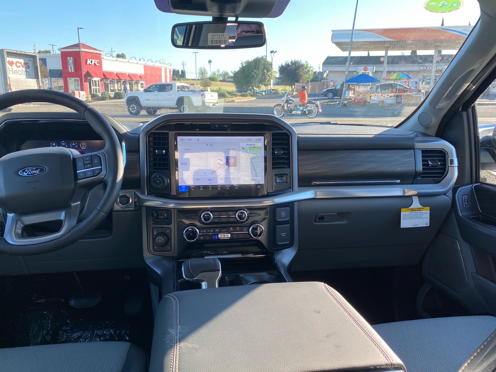 New 2026 Ford F150 Lariat w/ Equipment Group 502A High AWD/4WD image 17