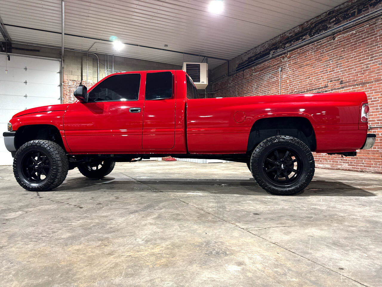 Used 1998 Dodge Ram 2500 Truck 4x4 Quad Cab image 24