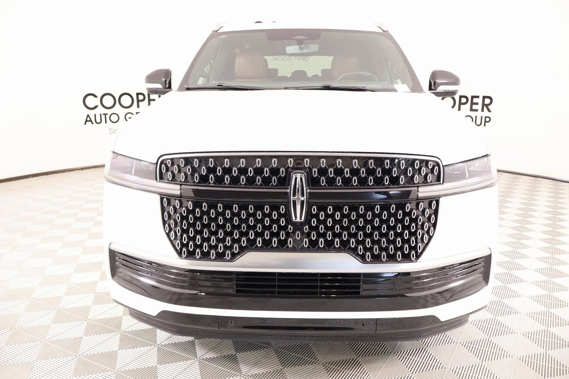 New 2025 Lincoln Navigator Reserve image 9