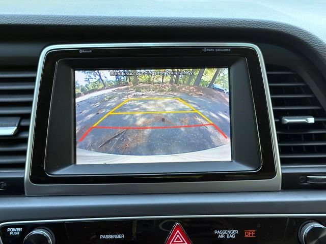 Used 2019 Hyundai Sonata Limited FWD image 16