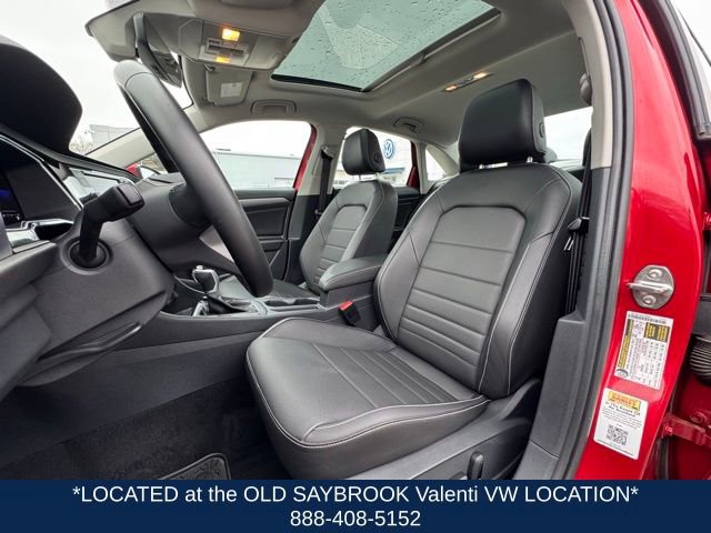 Certified 2023 Volkswagen Jetta SE w/ Panoramic Sunroof Package FWD image 29