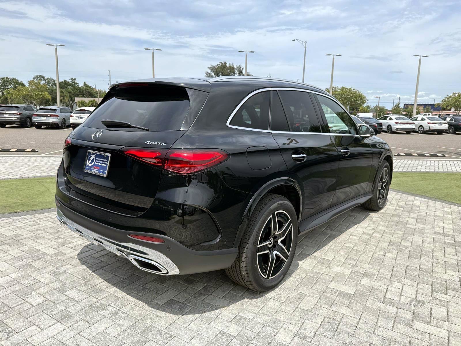 New 2026 Mercedes-Benz GLC 350e 4MATIC image 5