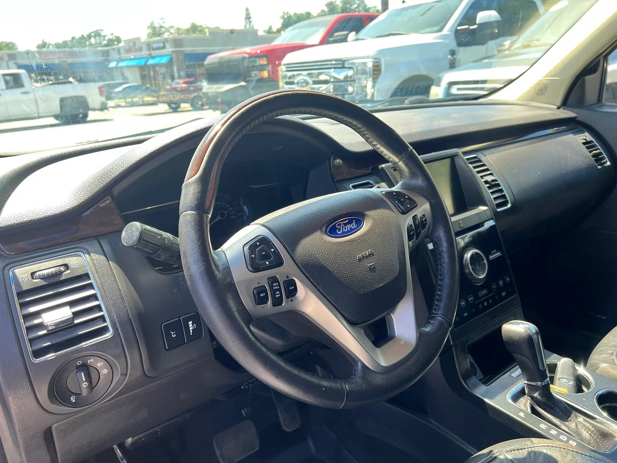 Used 2014 Ford Flex Limited w/ Equipment Group 303A AWD/4WD image 10