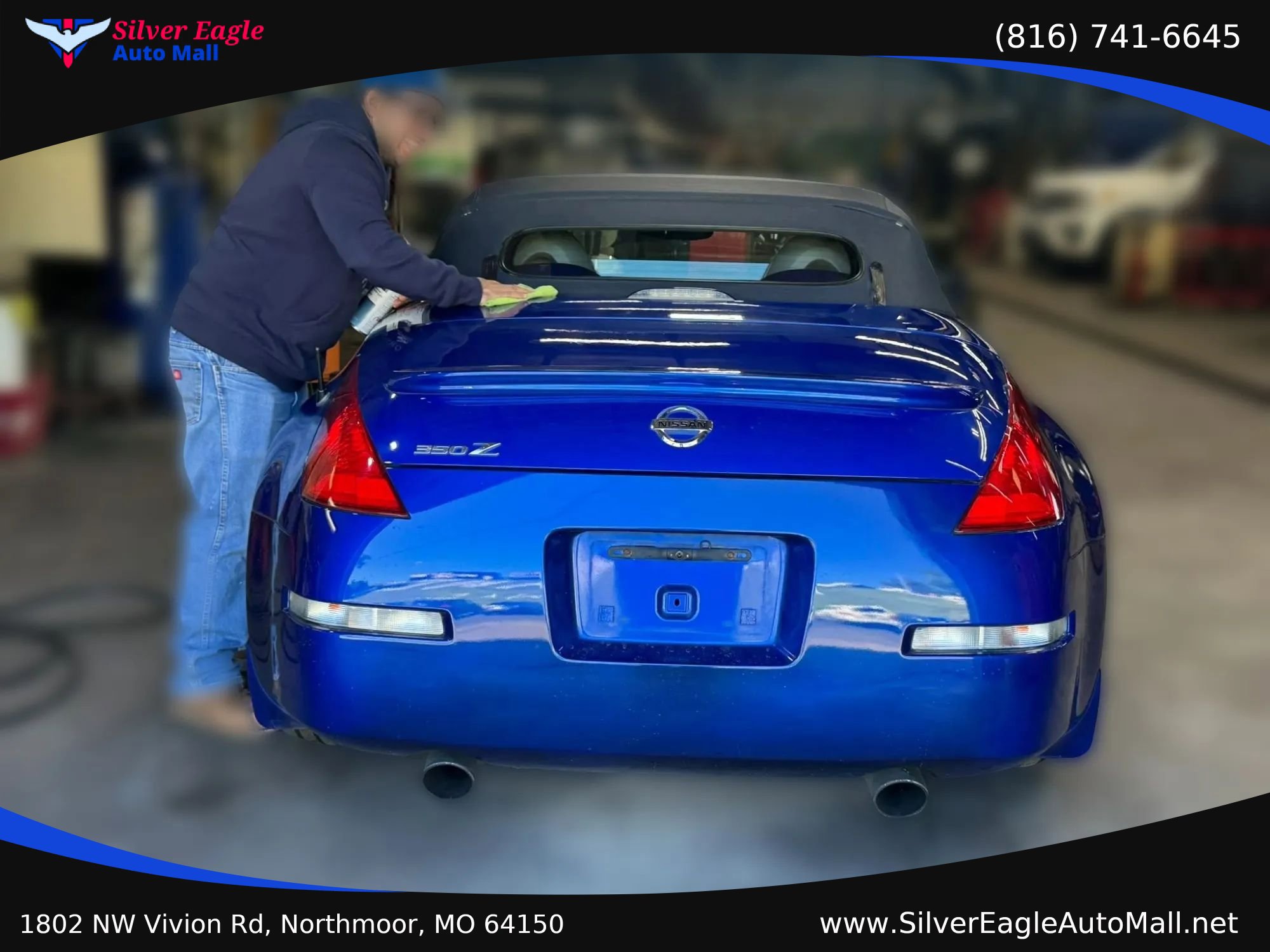 Used 2004 Nissan 350Z Touring RWD image 6