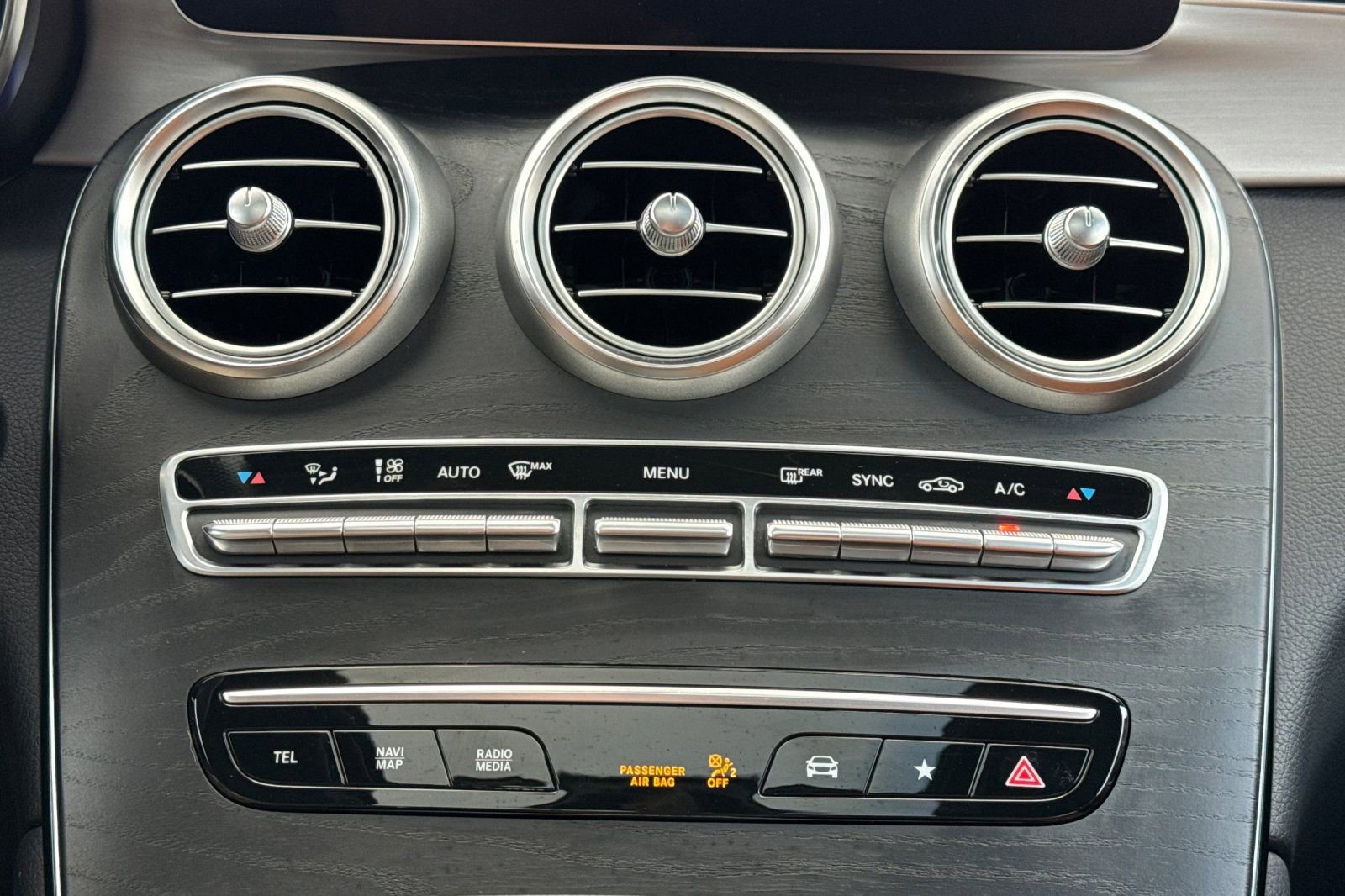 Used 2021 Mercedes-Benz GLC 43 AMG 4MATIC Coupe image 21