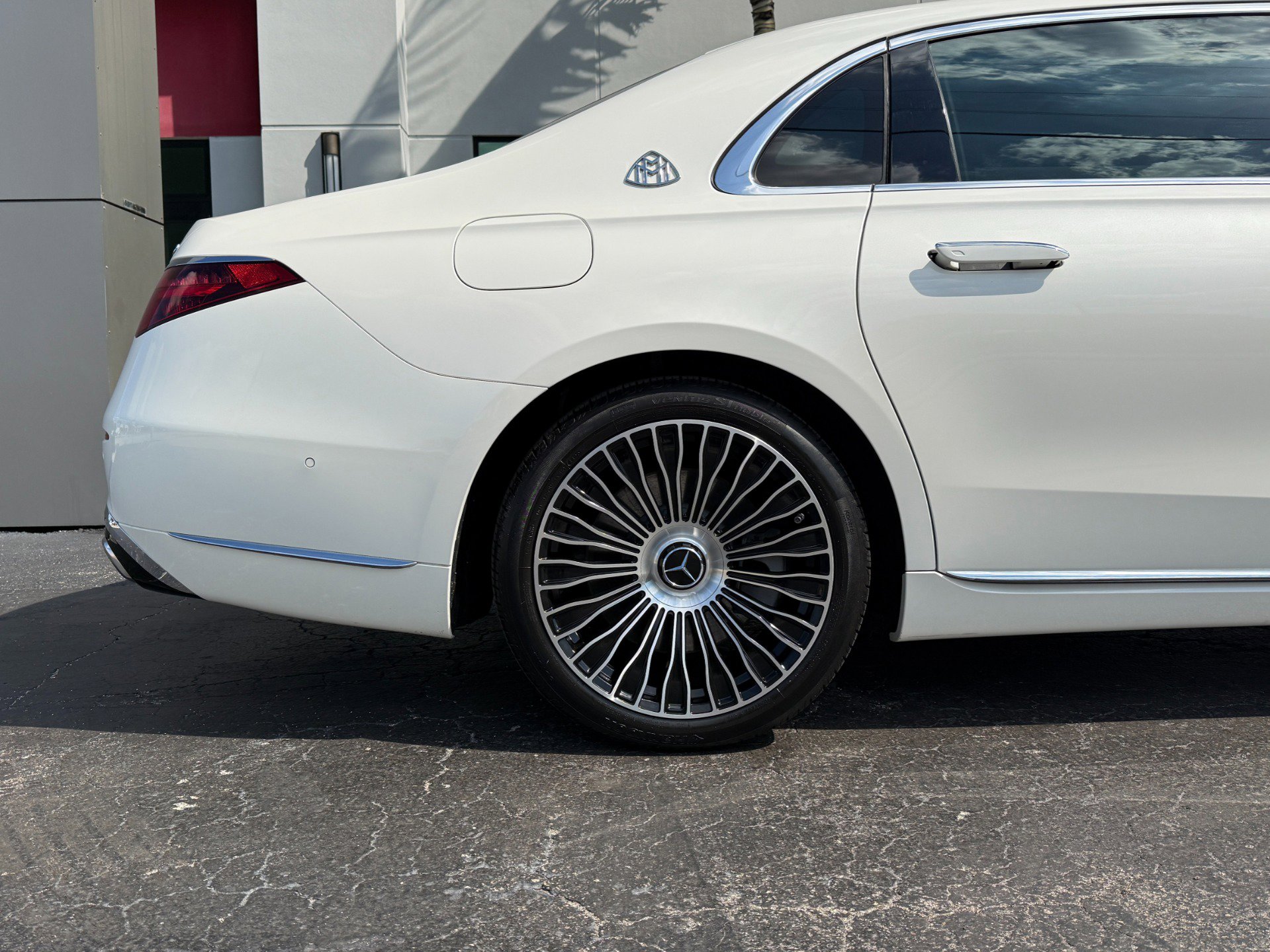 Used 2021 Mercedes-Benz Maybach S 580 Mercedes-Maybach S 580 4MATIC image 4