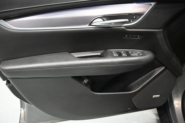 Used 2019 Cadillac XT5 Premium Luxury image 26