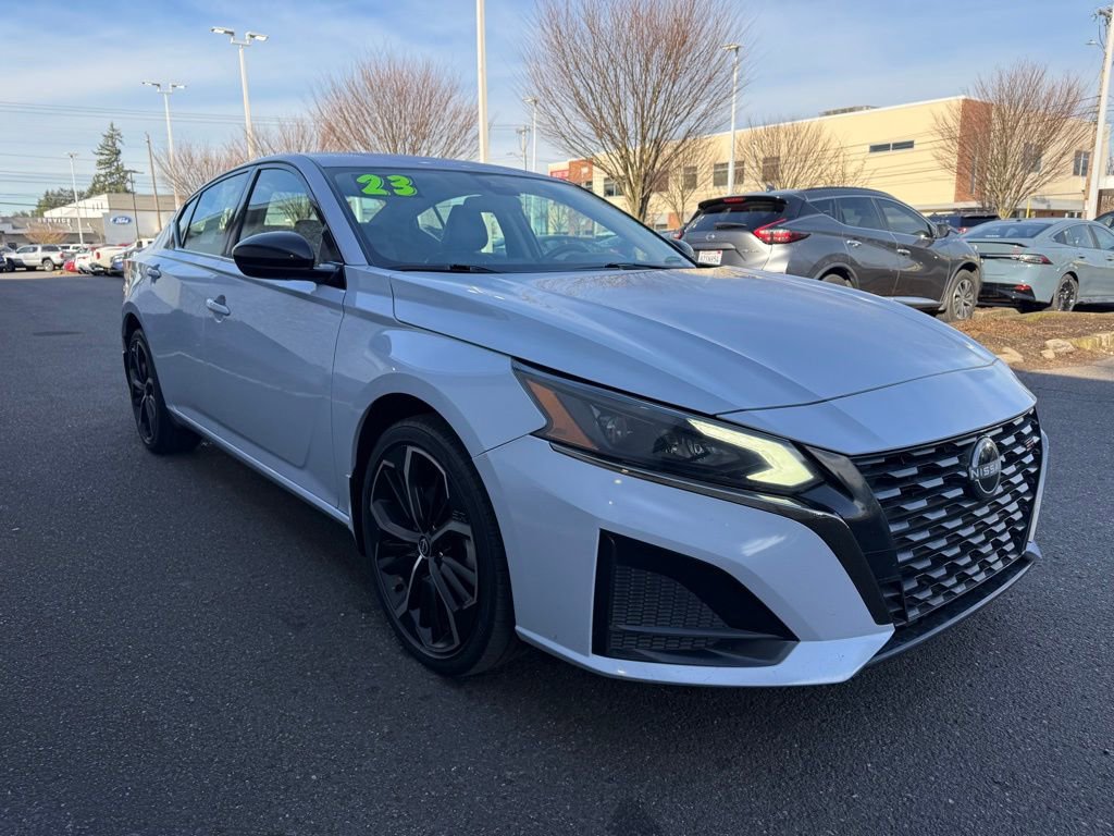 Used 2023 Nissan Altima 2.5 SR image 5