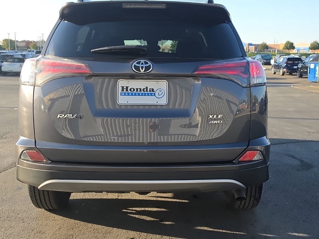 Used 2017 Toyota RAV4 XLE w/ Plus Special Value Package AWD/4WD image 7
