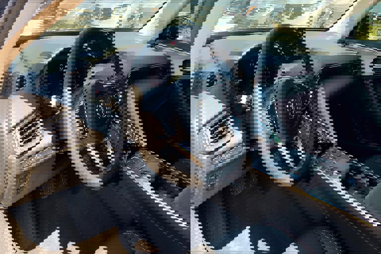 New 2025 Acura TLX w/ Technology Package image 10