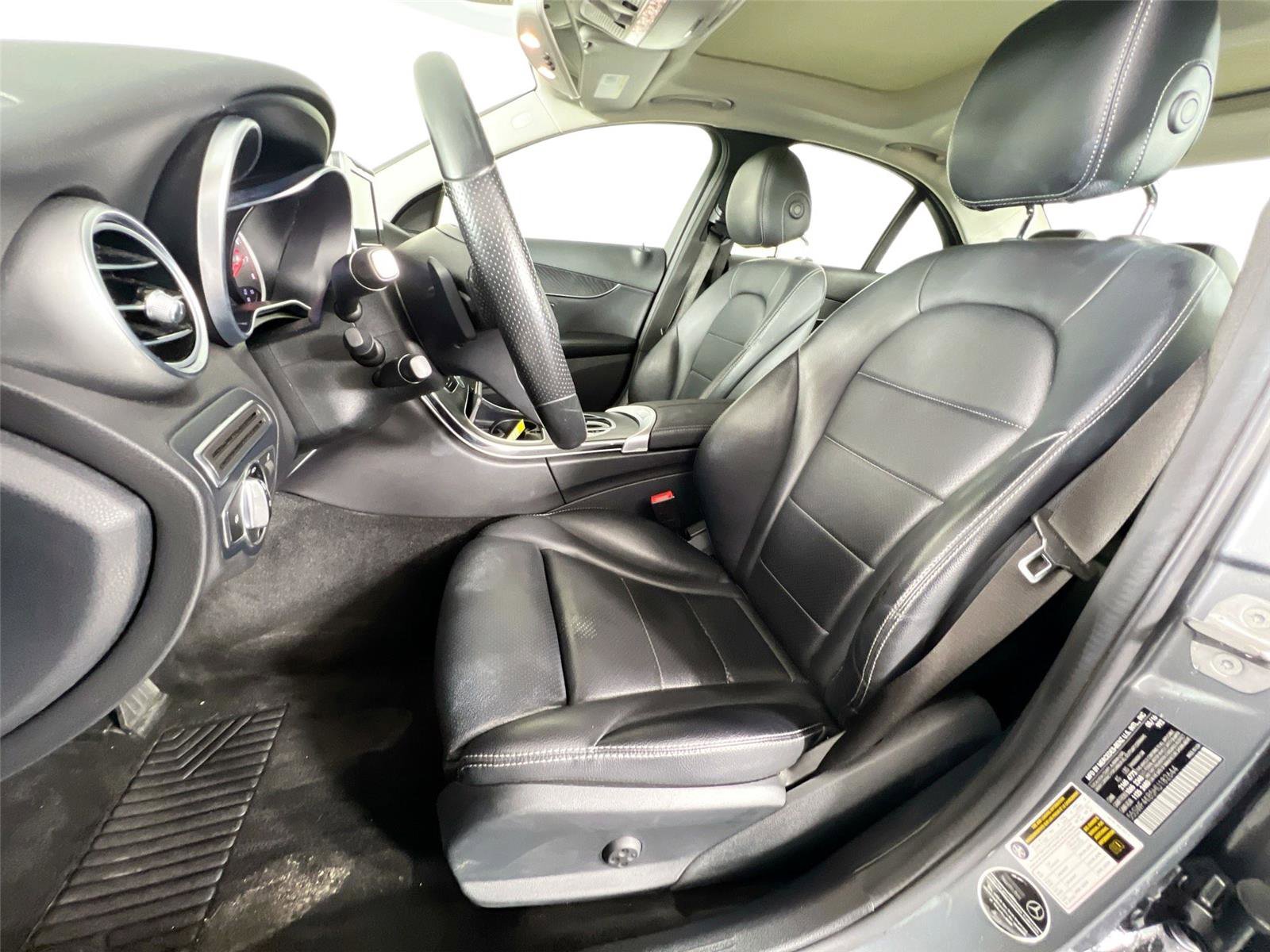 Used 2017 Mercedes-Benz C 300 4MATIC Sedan image 18