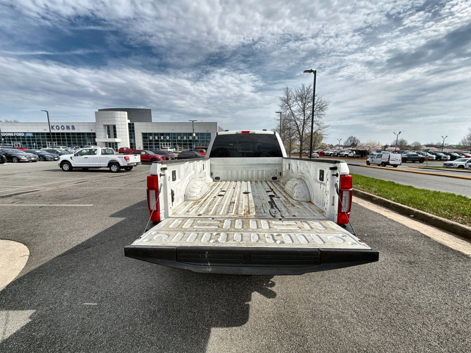 Used 2022 Ford F450 Platinum w/ FX4 Off-Road Package image 33