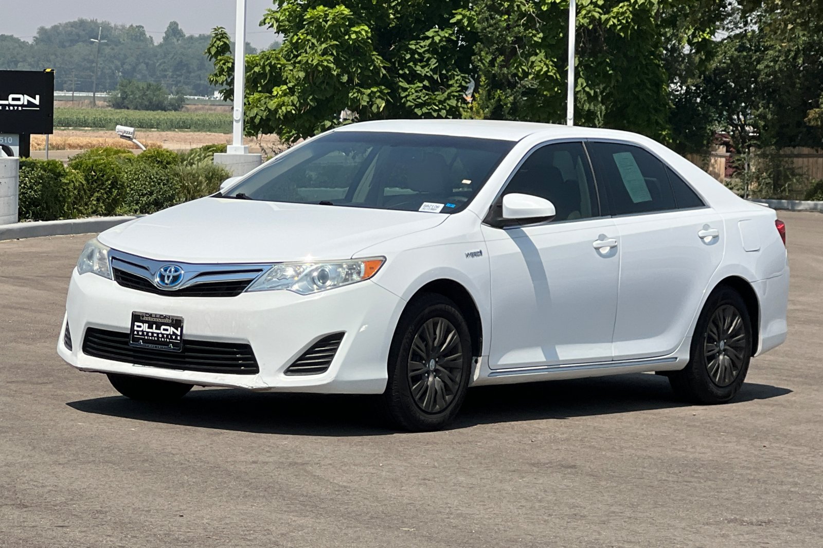 Used 2014 Toyota Camry LE FWD image 9