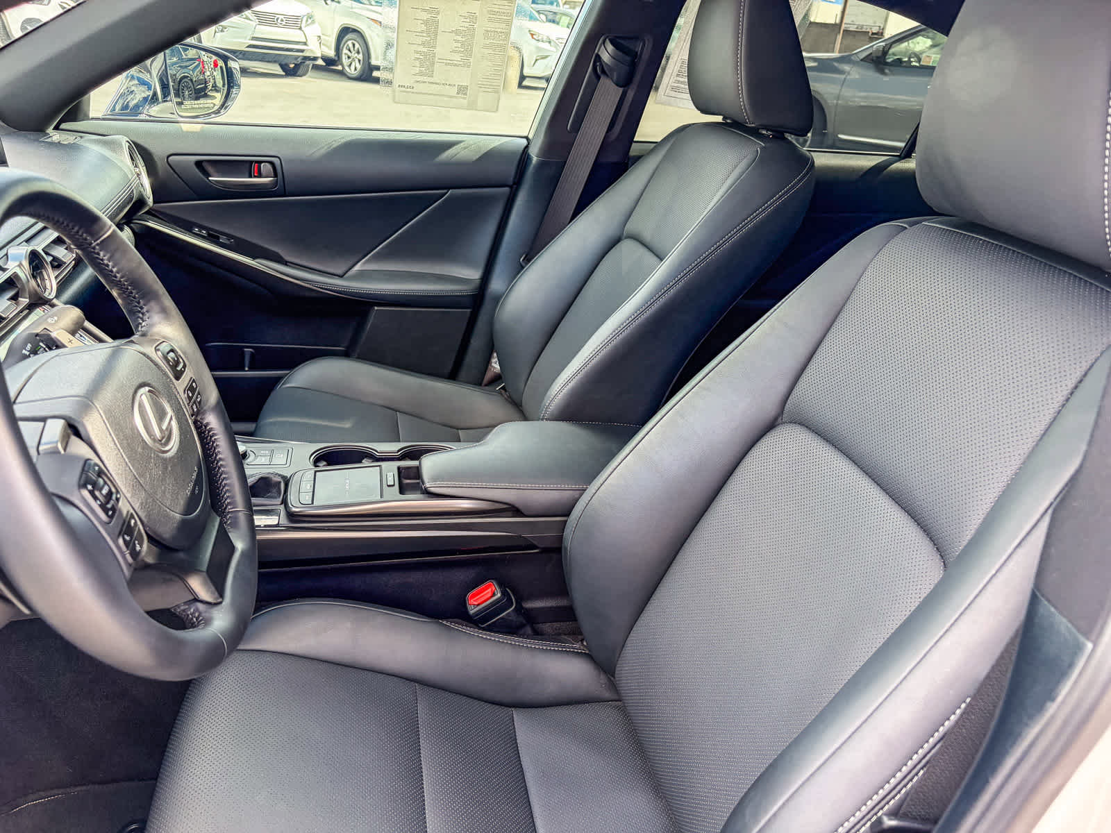 Certified 2021 Lexus IS 300 w/ Comfort Package image 17