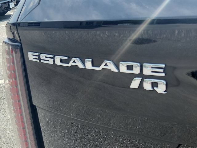 Certified 2025 Cadillac Escalade IQ Luxury 2 AWD/4WD image 29