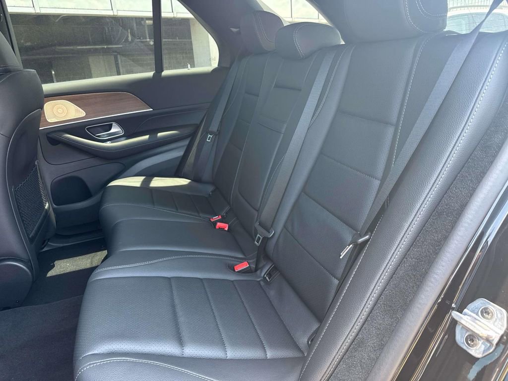 New 2025 Mercedes-Benz GLE 450 4MATIC image 7