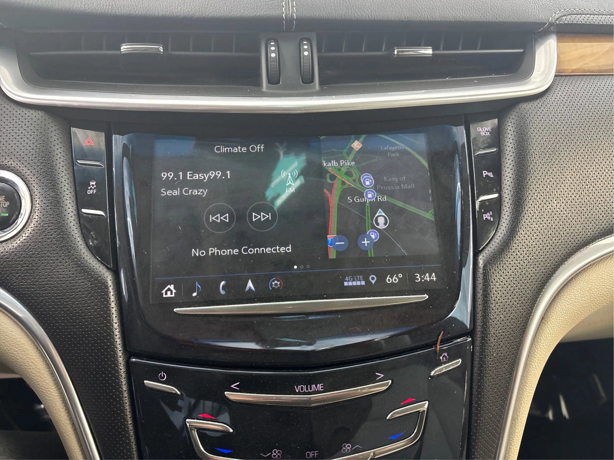 Used 2019 Cadillac XTS Luxury image 19