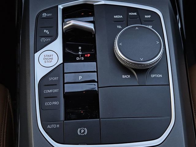 Used 2023 BMW 230i Coupe w/ Premium Package image 17