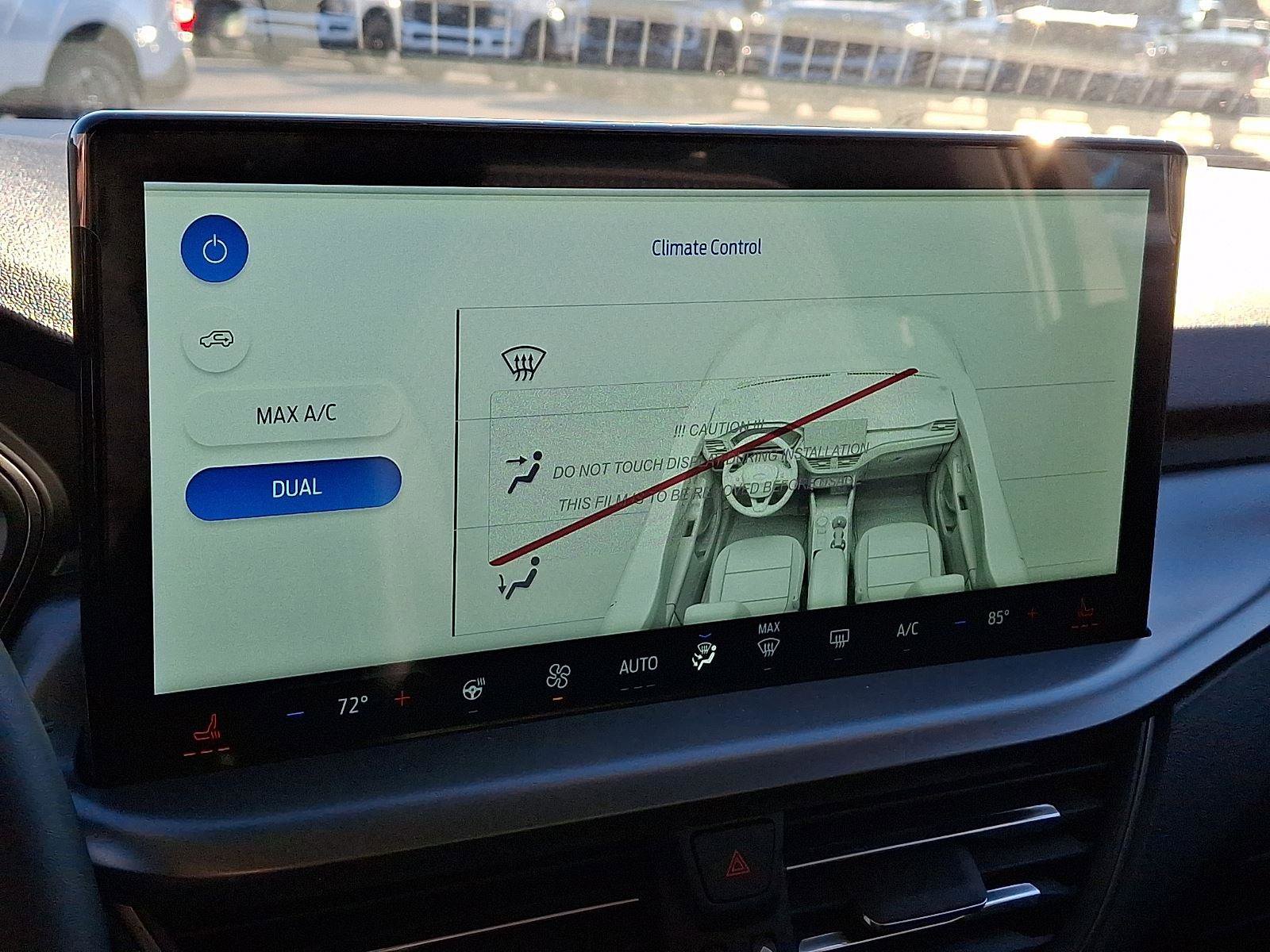 New 2026 Ford Escape SE FWD image 11