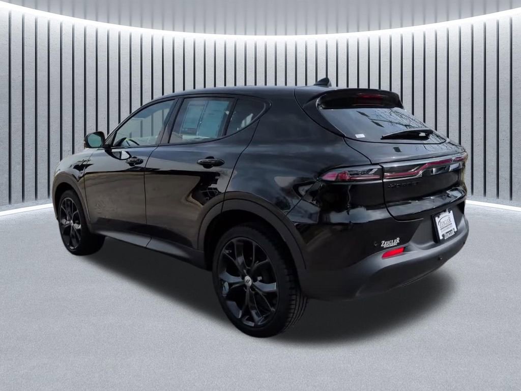 Used 2024 Dodge Hornet GT image 11