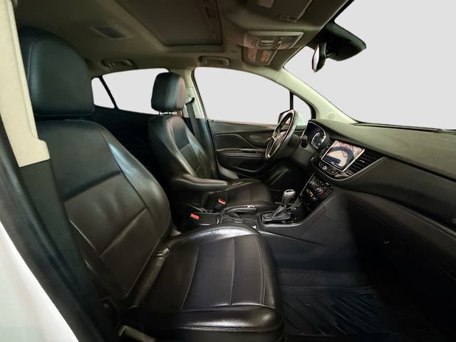 Used 2017 Buick Encore Essence image 29