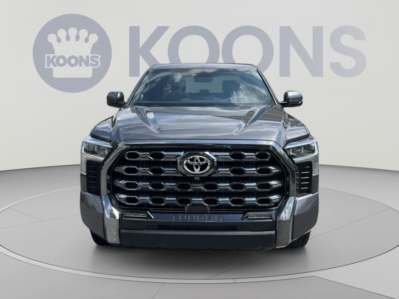 Used 2022 Toyota Tundra Platinum w/ Advanced Package AWD/4WD image 11