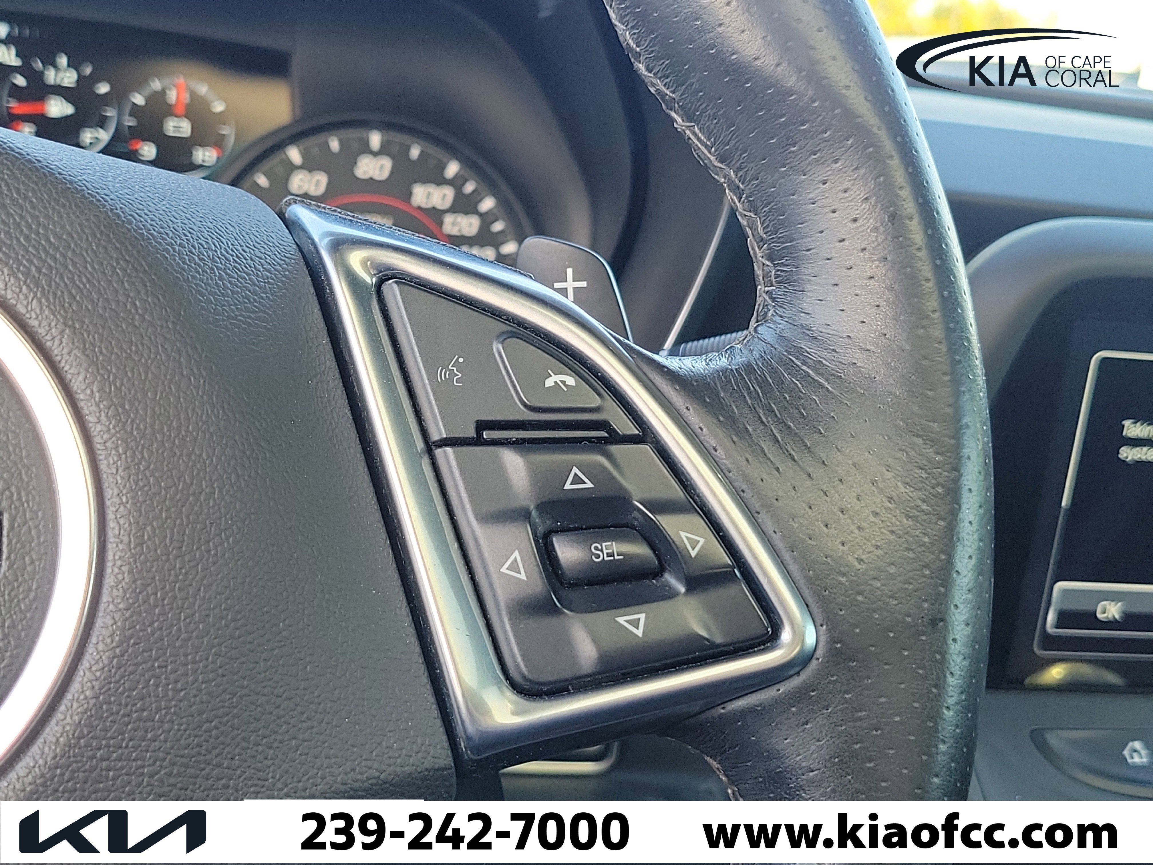 Used 2017 Chevrolet Camaro SS image 14