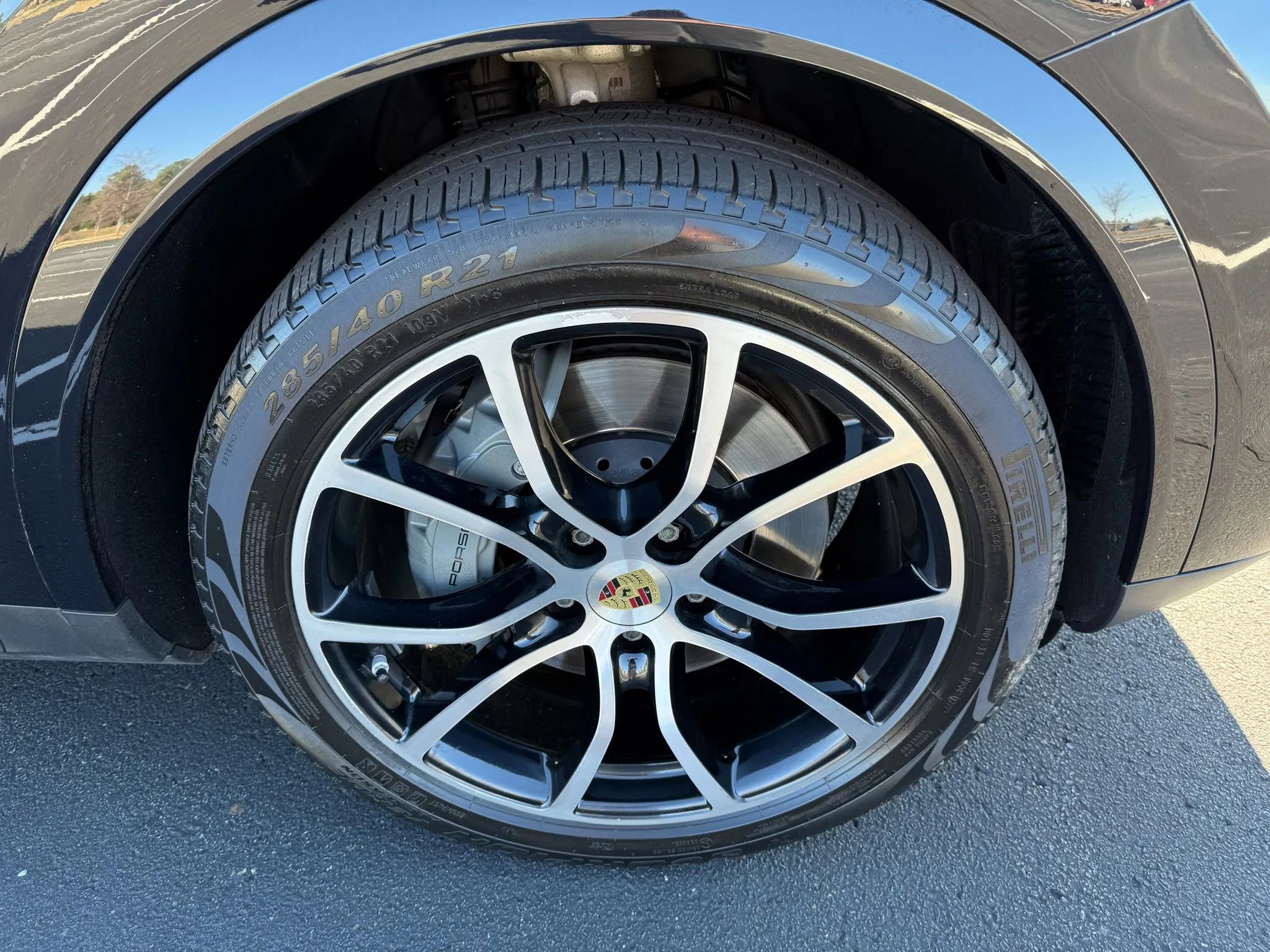 Used 2019 Porsche Cayenne S image 12