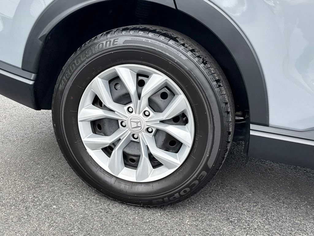 Certified 2023 Honda CR-V LX image 9