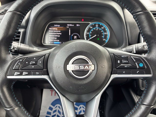 Certified 2025 Nissan Leaf SV Plus FWD image 40