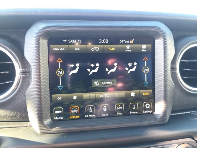 Used 2023 Jeep Wrangler Unlimited Sahara w/ Cold Weather Group image 21