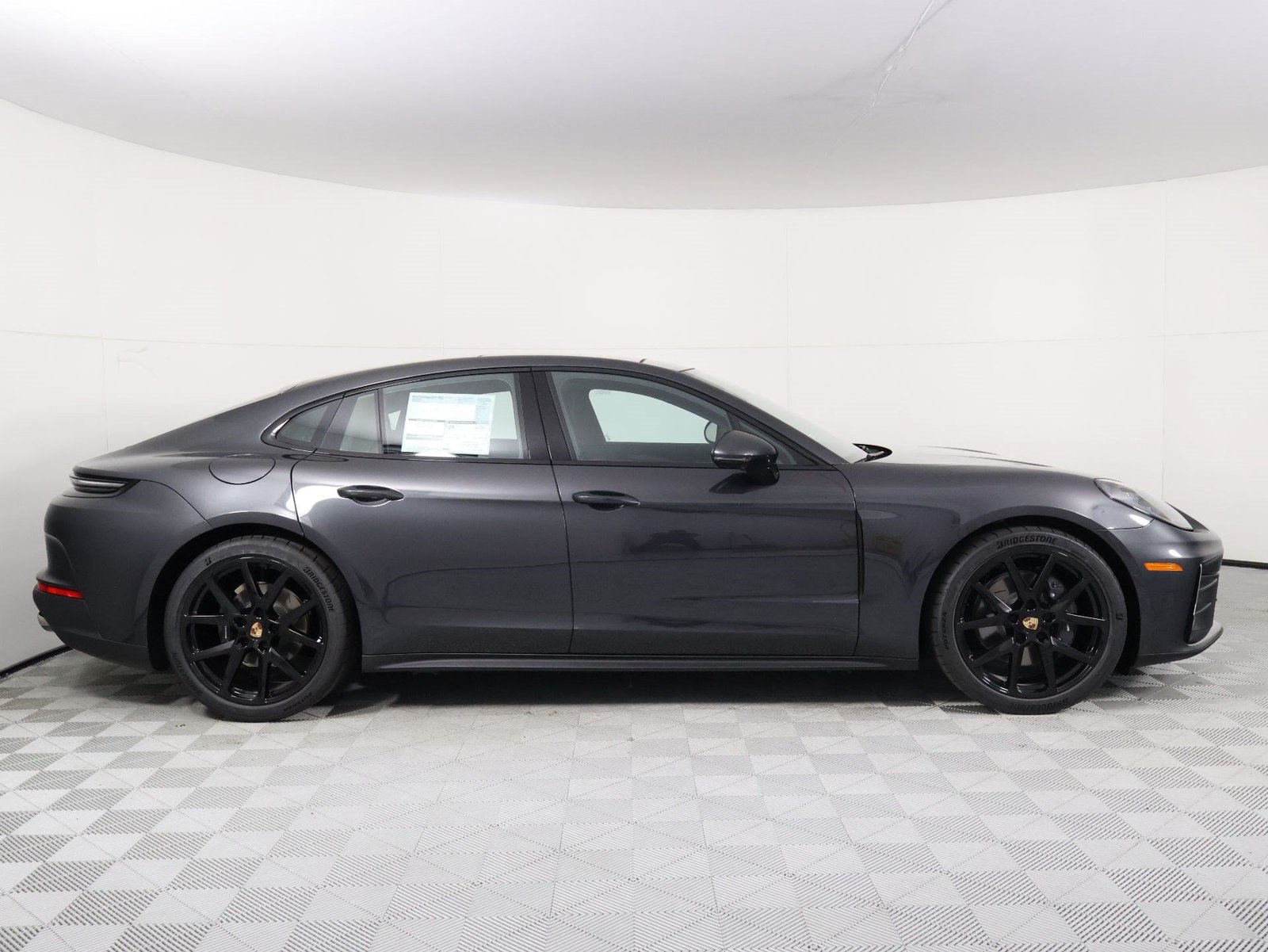 New 2026 Porsche Panamera RWD image 8