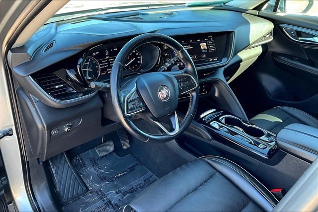 Used 2023 Buick Envision Essence image 17