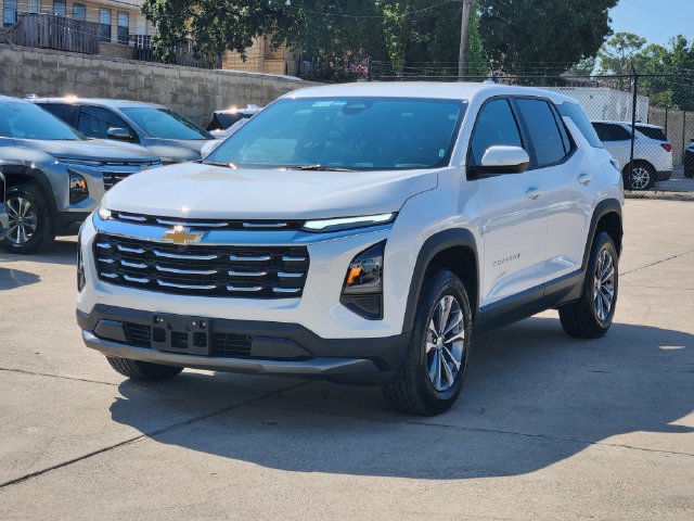 Used 2026 Chevrolet Equinox LT FWD image 11