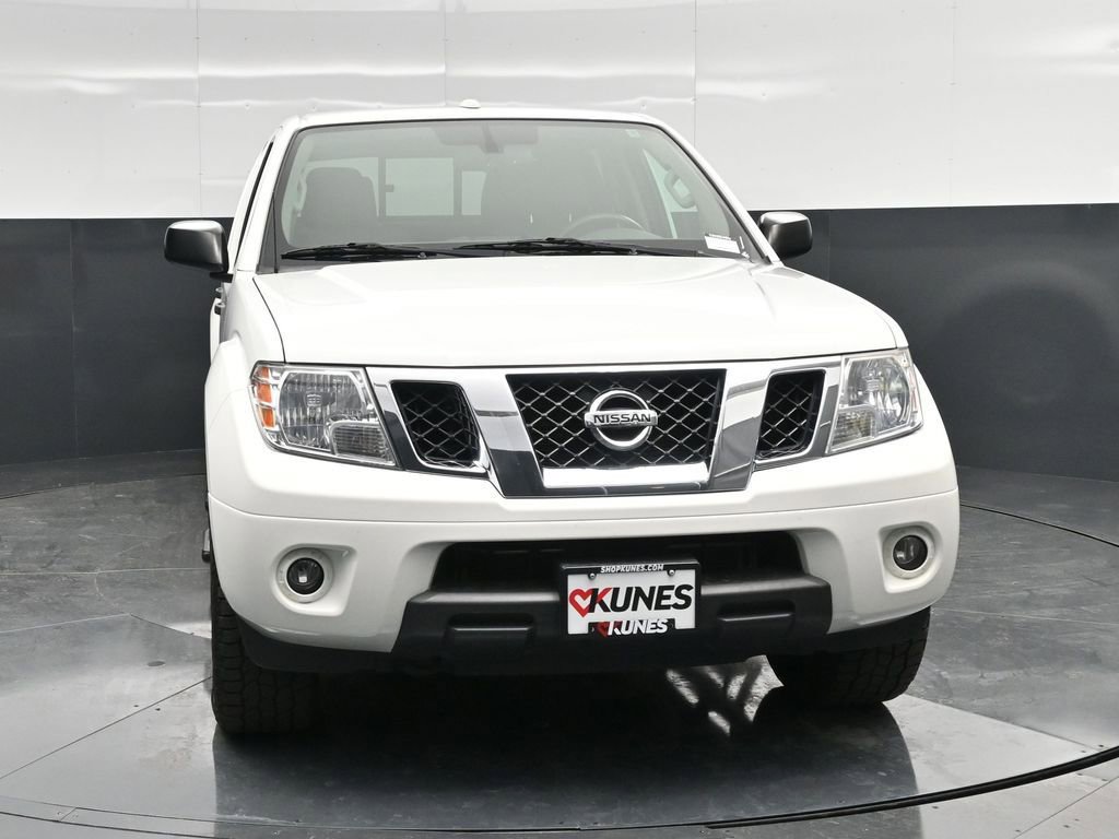 Used 2017 Nissan Frontier SV w/ SV Value Truck Package AWD/4WD image 7